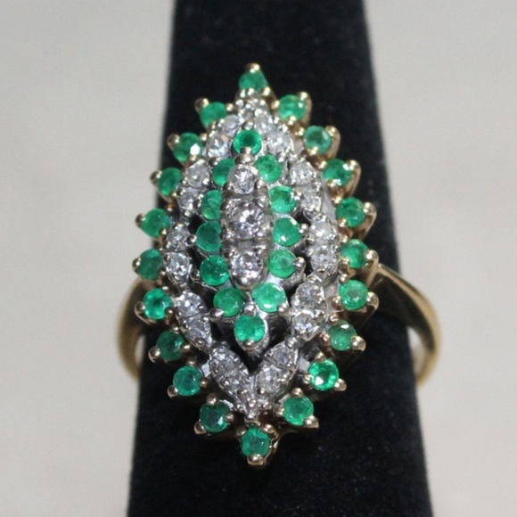 14K Yellow Gold Diamond & Emerald Cluster Ring - Picture 1 of 4